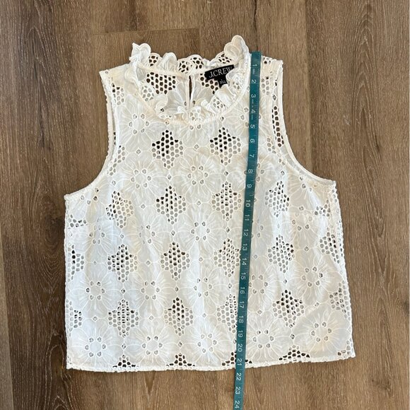 J.Crew Women's White Fleur Eyelet Lace Ruffle Neck Sleeveless Blouse Small - Picture 5 of 7